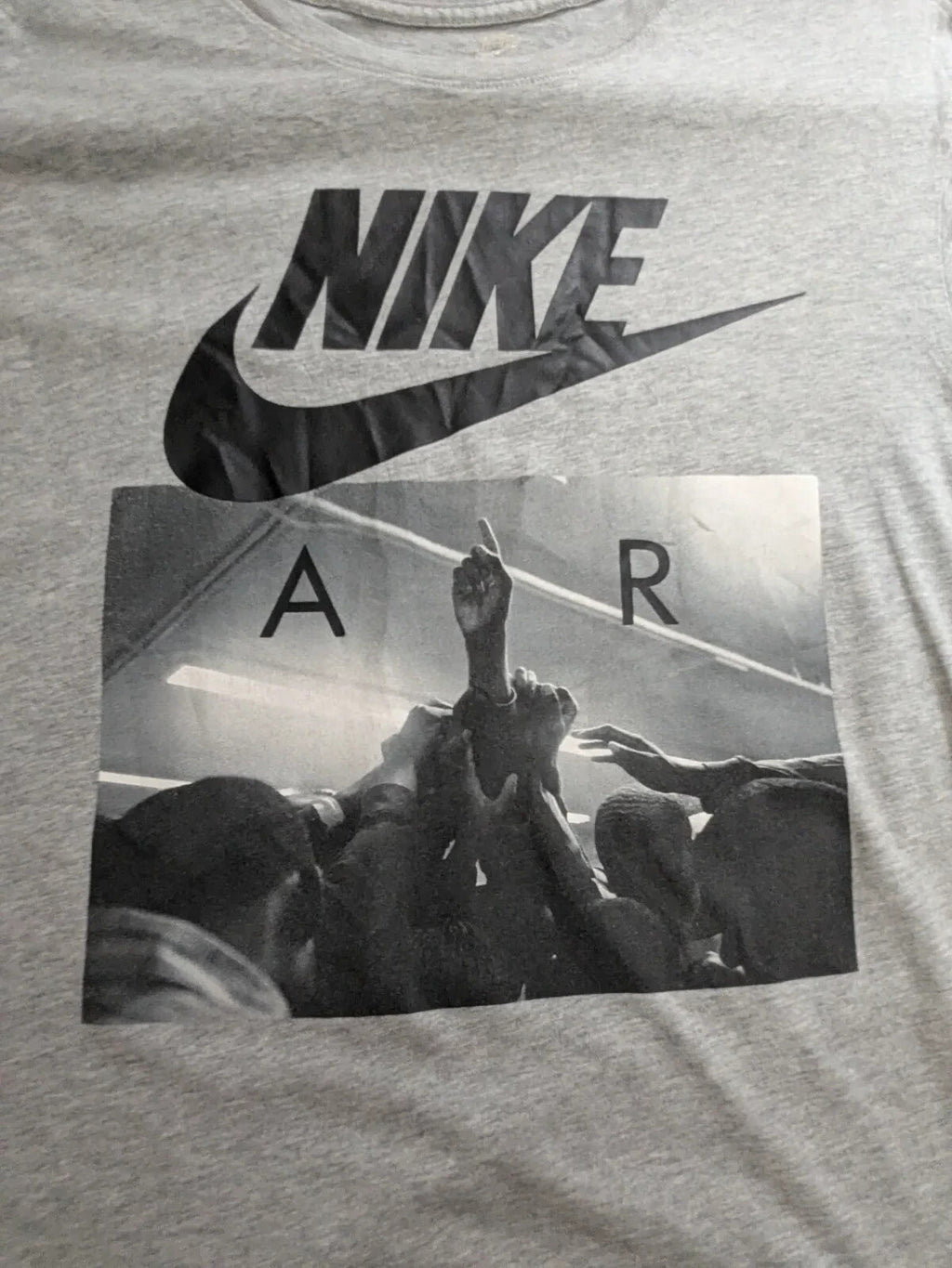 Nike T-Shirt Grey Cotton Logo Graphic Streetwear Short Sleeve Crew Neck