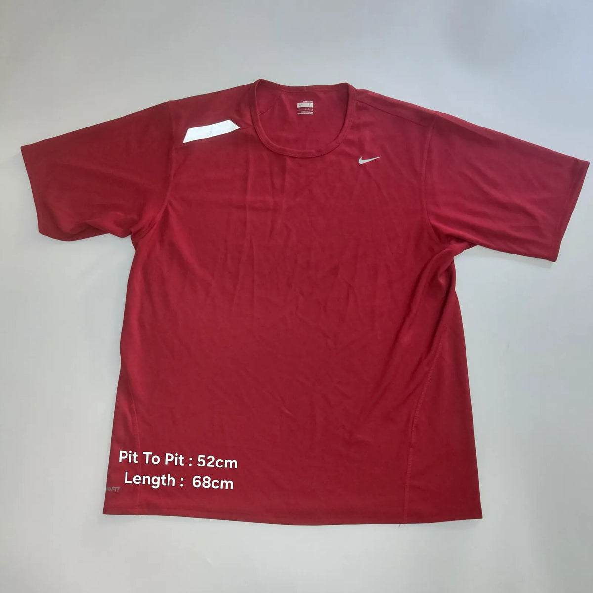 Nike T-Shirt Large Red Dri-FIT Short Sleeve Logo Athletic