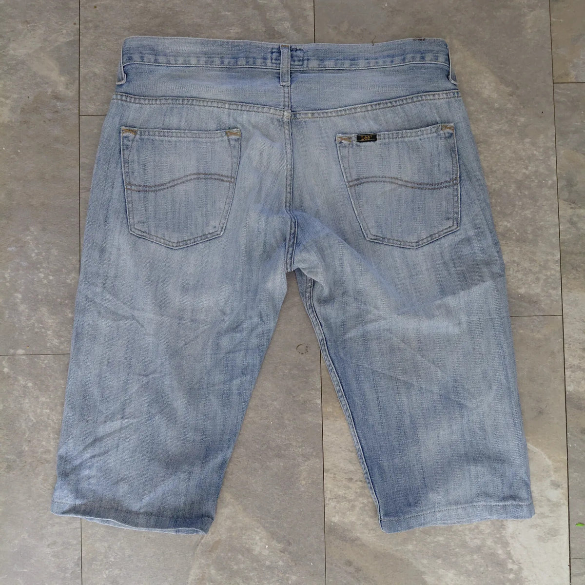 Lee Jean Shorts W34 L36 Light Blue Wash Denim Cuffed Button Fly Light Wash