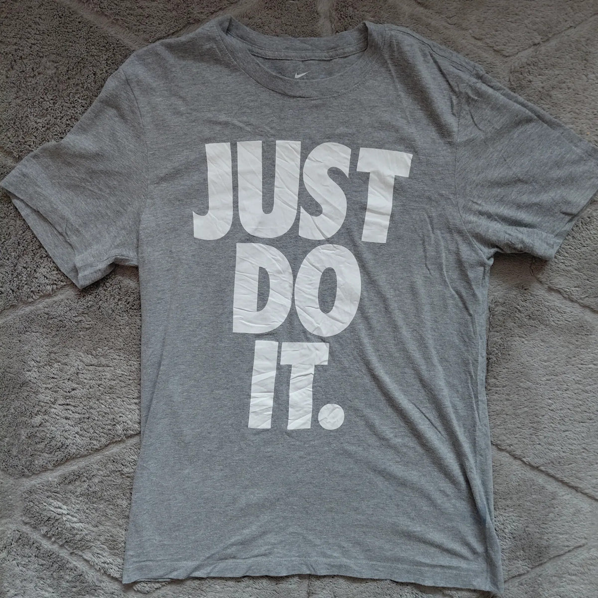 Nike The Nike Tee T Shirt Mens Small Grey Cotton Graphic Print Just Do It Logo