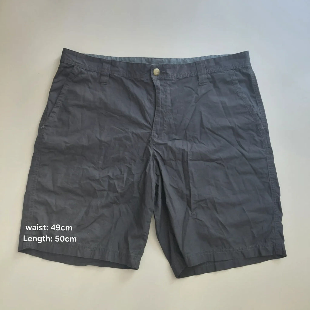 Columbia Shorts Mens UK33 Grey Button Fly