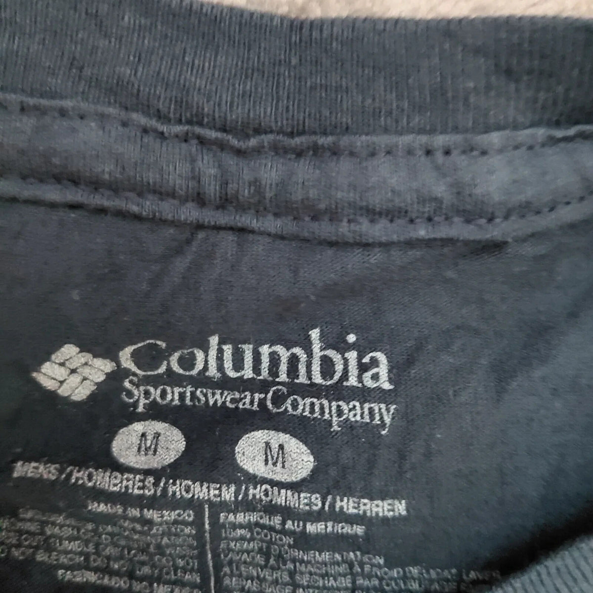 Columbia Crew Neck T Shirt Mens Medium Navy Cotton American Flag Graphic Short
