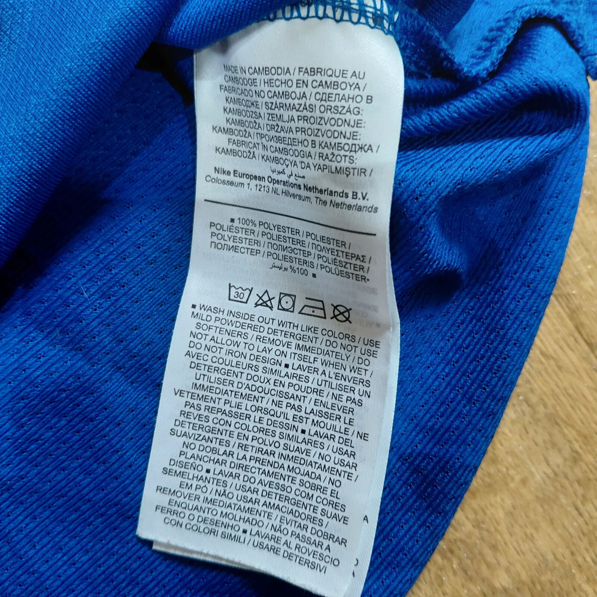 Nike Crew Neck T Shirt Mens Medium Blue Polyester Dri FIT Running Reflective