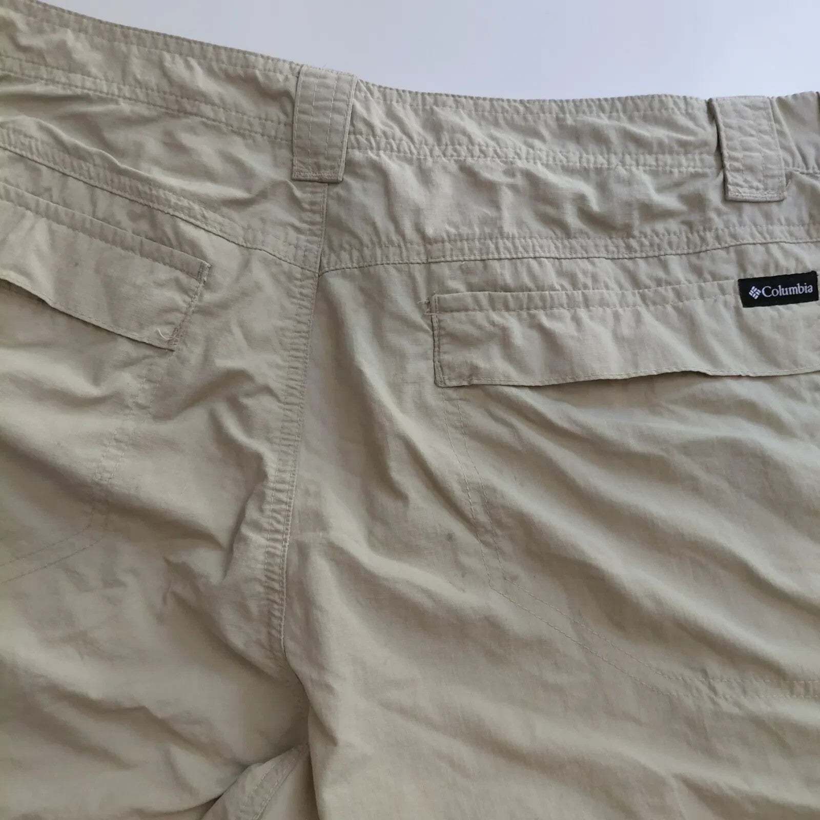Columbia Cargo Shorts Beige Nylon Ripstop Outdoor Utility Button Fly
