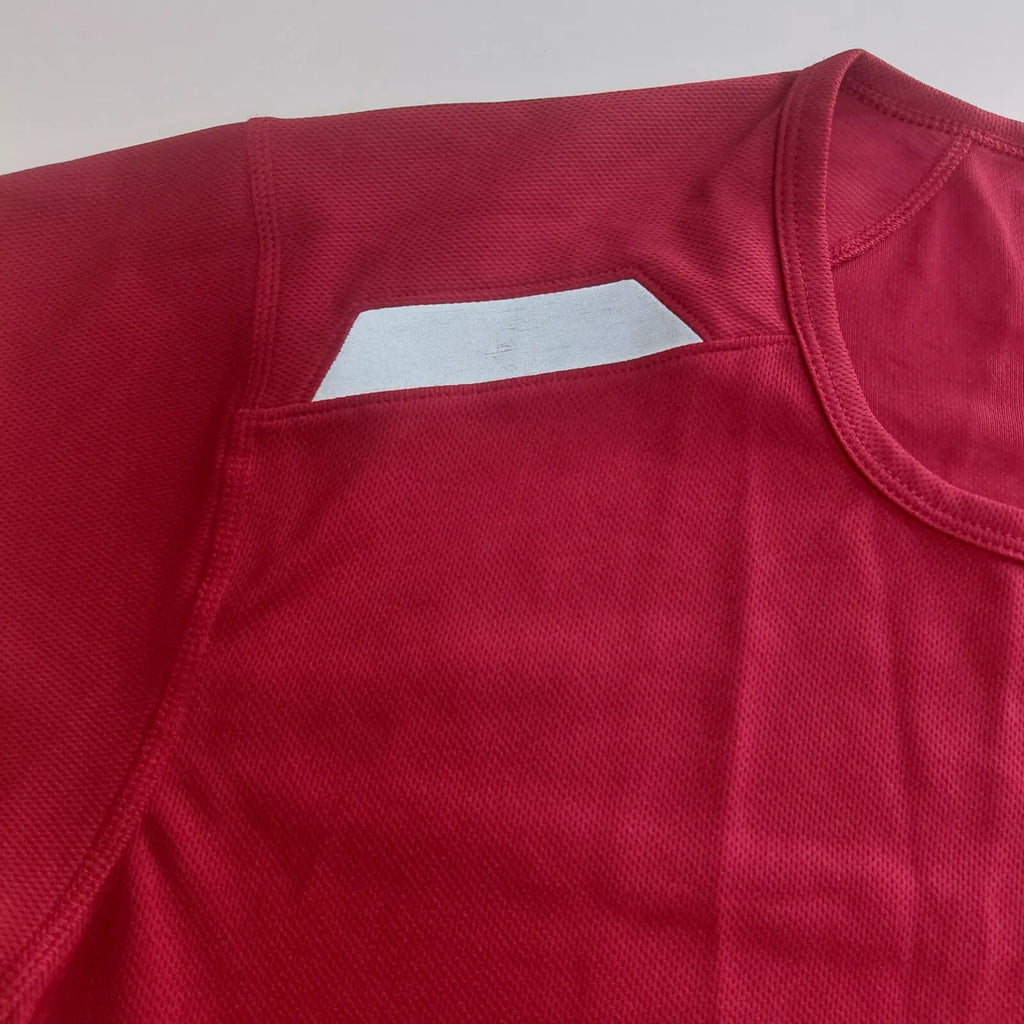Nike T-Shirt Large Red Dri-FIT Short Sleeve Logo Athletic