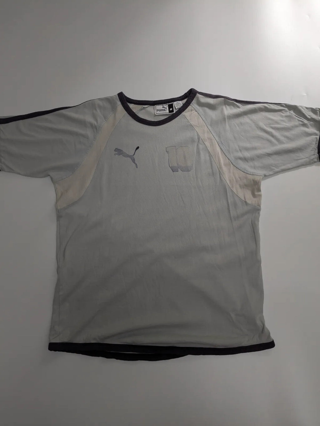 Puma Football Shirt Mens Medium Grey Graphic Logo Short Sleeve Retro Sportswear