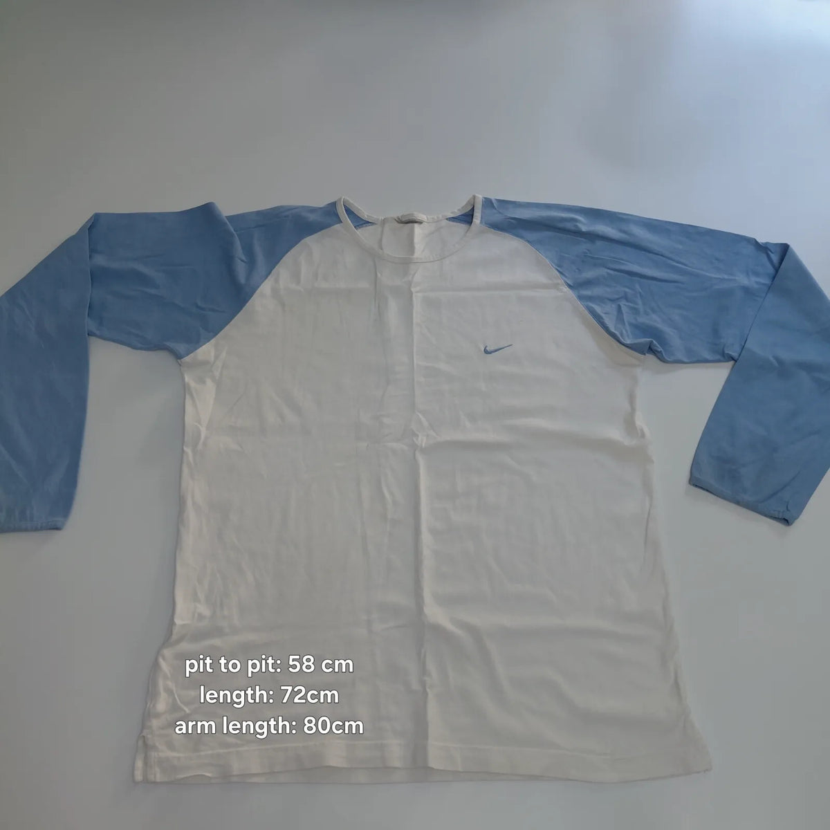 Nike Long Sleeve T-Shirt Mens White Blue Cotton Raglan Sleeves Logo Colour Block
