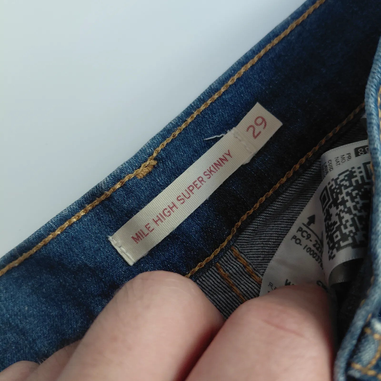 Levis Mile High Jeans Womens W29 L32 Dark Blue Wash Denim Super Skinny High Rise