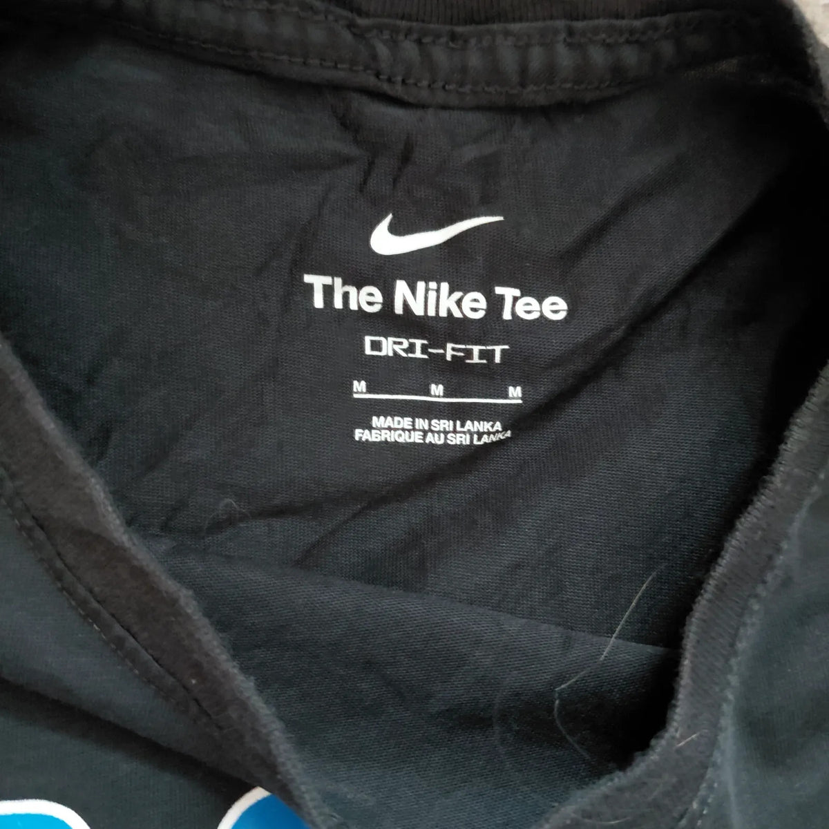 Nike The Nike Tee DriFIT T Shirt Mens Medium Black Graphic Logo Crew Neck Short