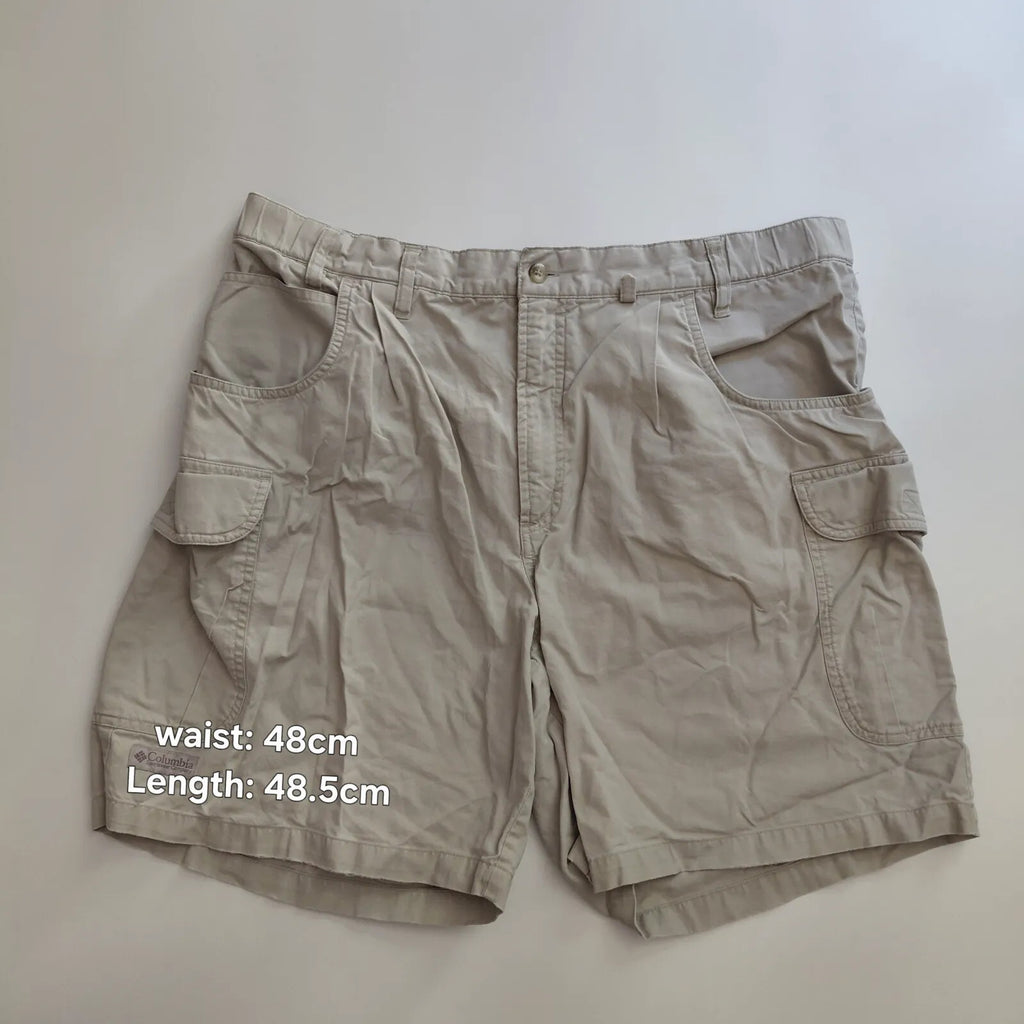 Columbia Cargo Shorts Mens Beige Button Fly Cargo Utility Outdoor