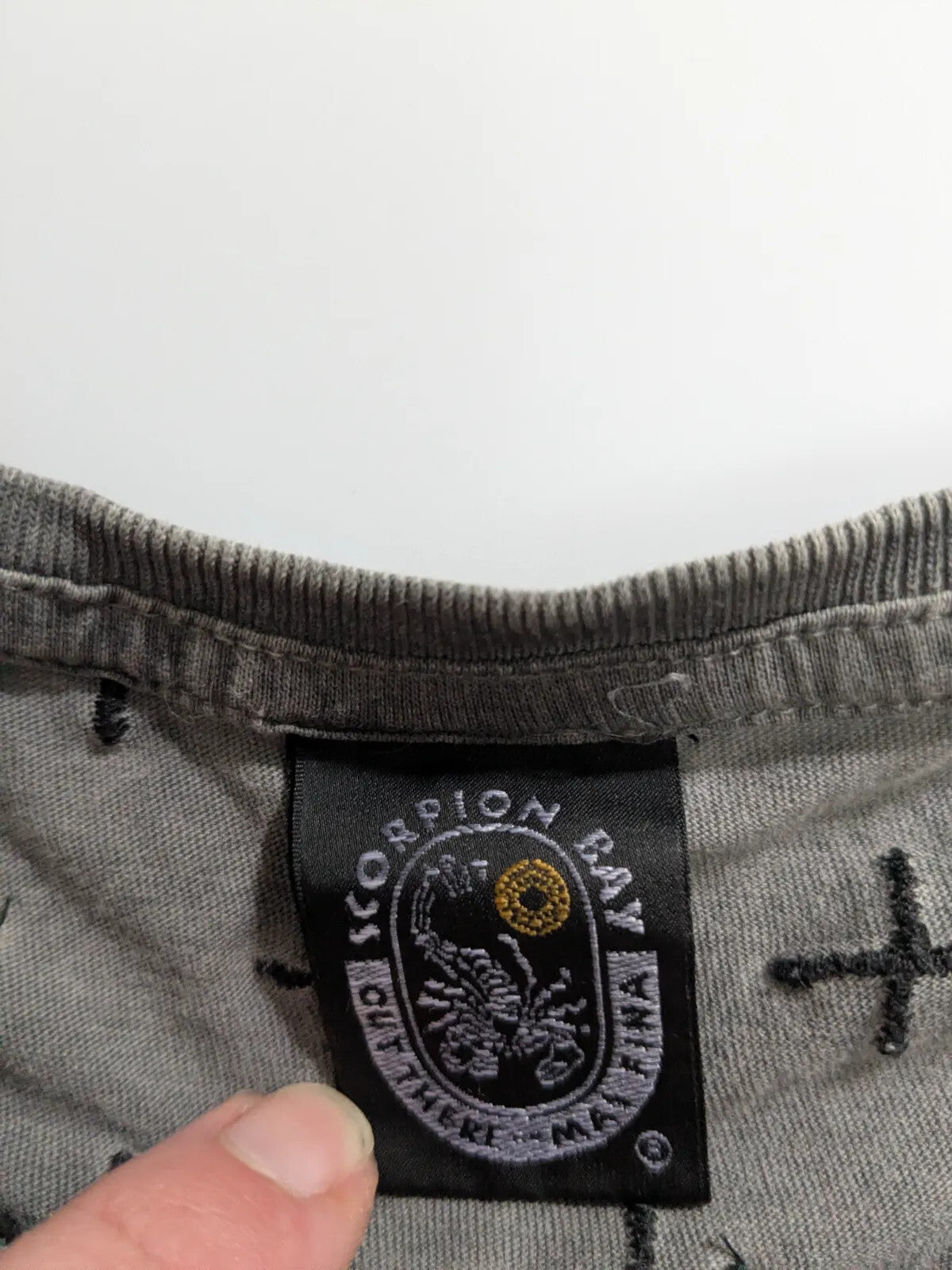 Scorpion Bay T-Shirt Large Grey Cotton Cross Print Graphic Logo Short Sleeve