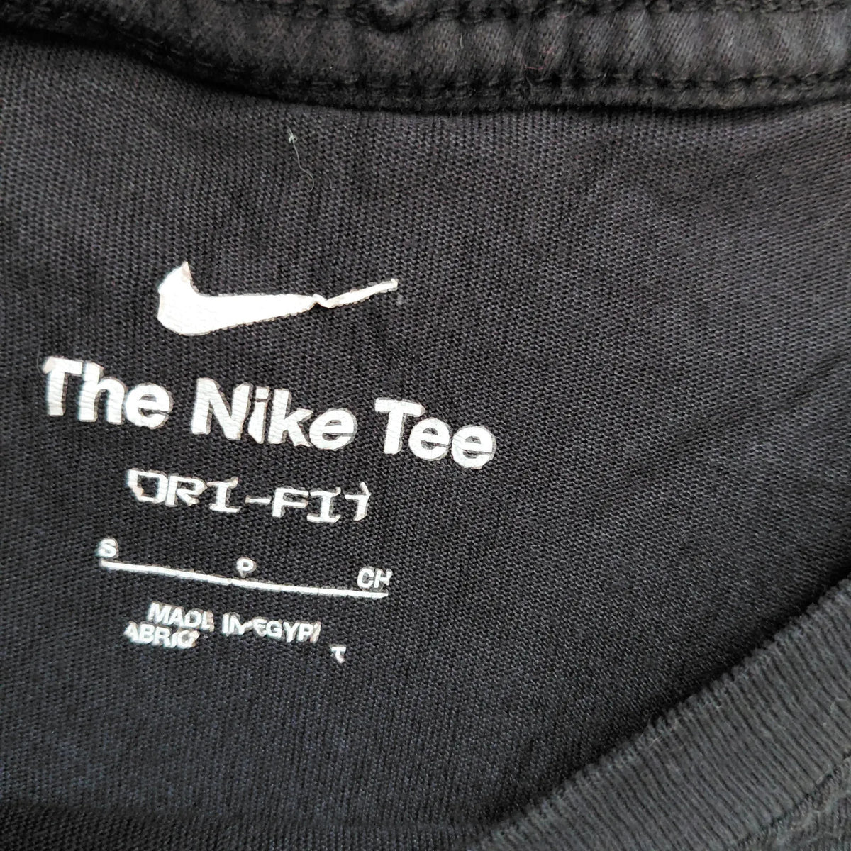 Nike The Nike Tee Dri Fit Crew Neck T Shirt Mens Black Nike Swoosh Short Sleeve