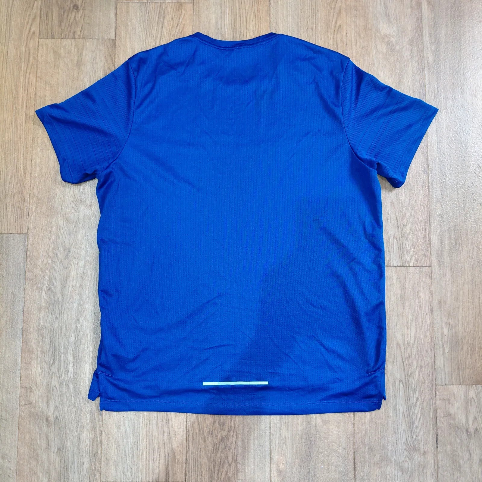 Nike Crew Neck T Shirt Mens Medium Blue Polyester Dri FIT Running Reflective