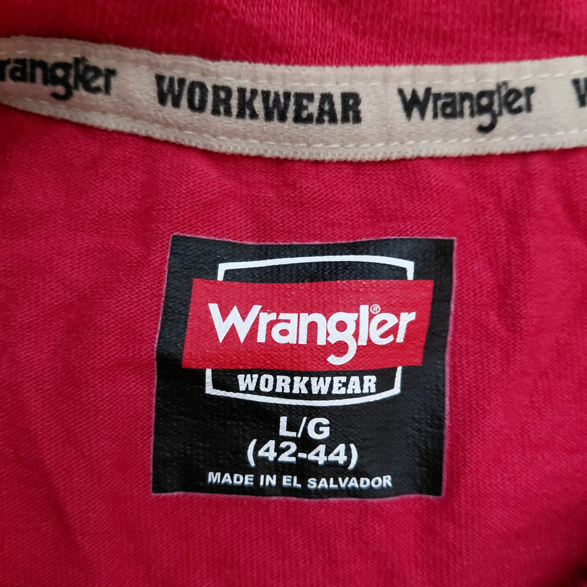 Wrangler Crew Neck T Shirt Mens Large Pink Sweet Bethel Graphic Logo Pocket