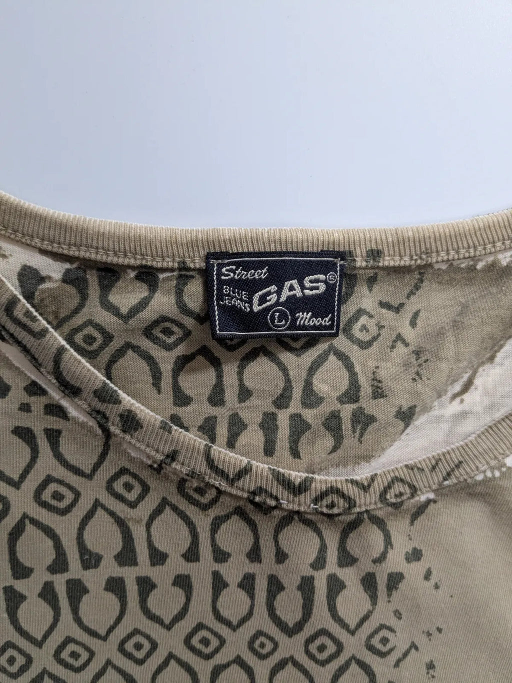 Gas T-Shirt Mens Khaki Cotton Graphic Logo Distressed Streetwear Short Sleeve
