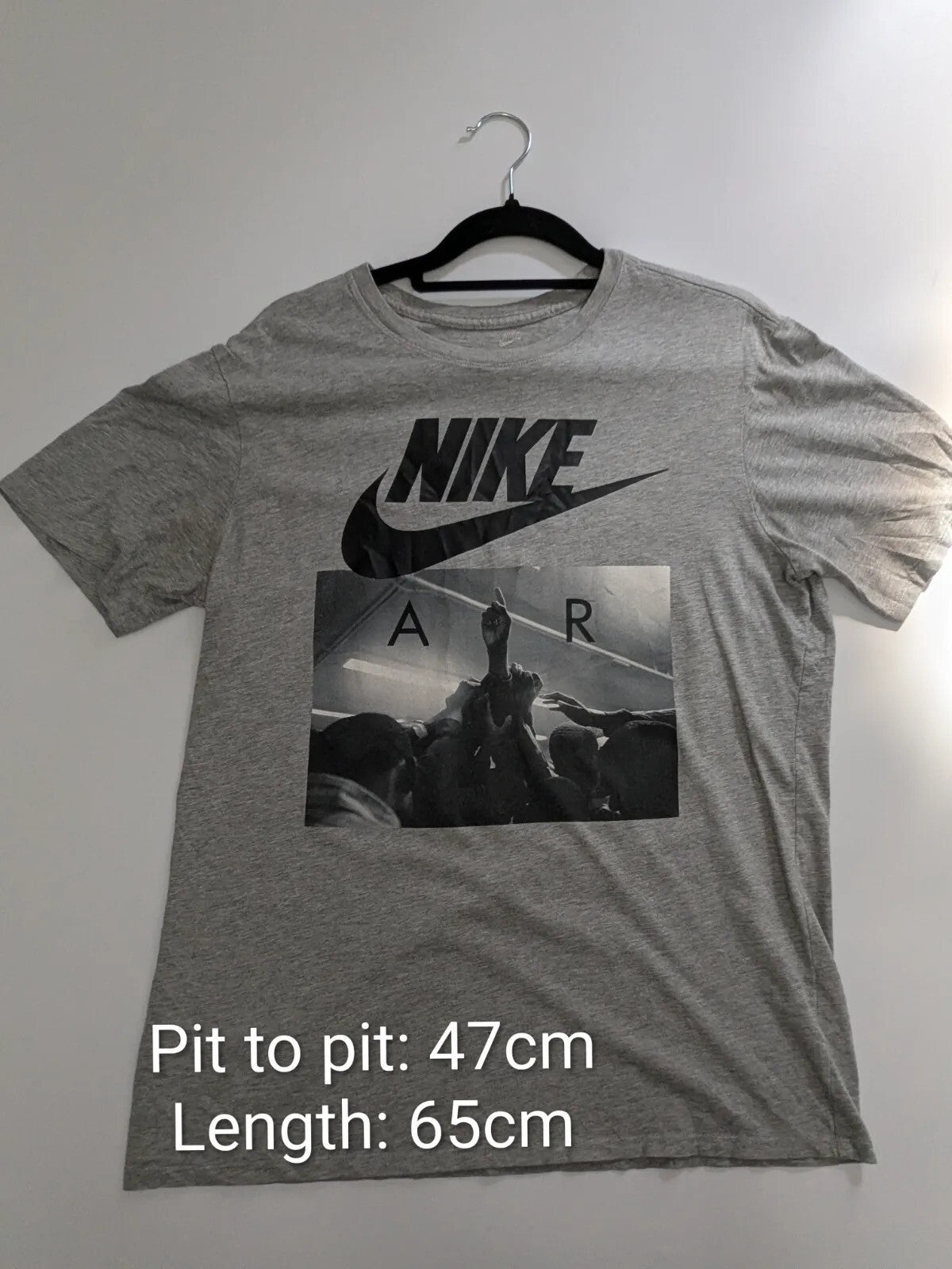 Nike T-Shirt Grey Cotton Logo Graphic Streetwear Short Sleeve Crew Neck
