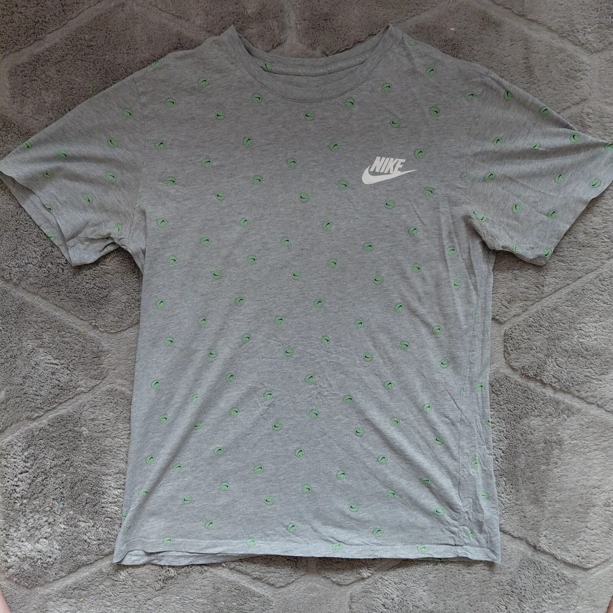 Nike The Nike Tee T Shirt Mens Medium Grey Cotton Logo Graphic Print Crew Neck