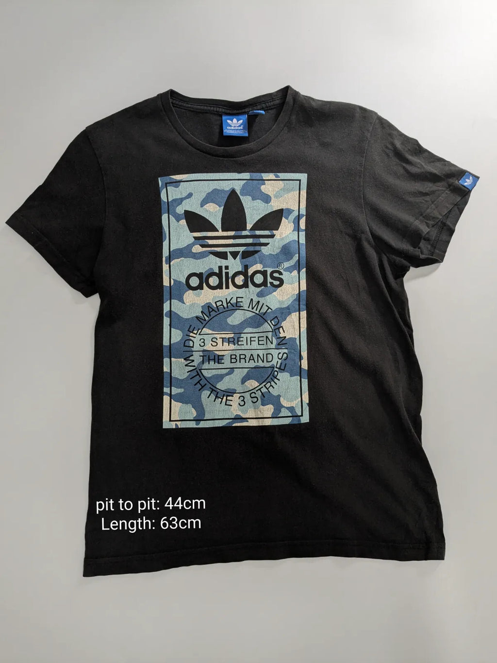 Adidas T-Shirt Small Black Graphic Logo Camouflage Short Sleeve Crew Neck