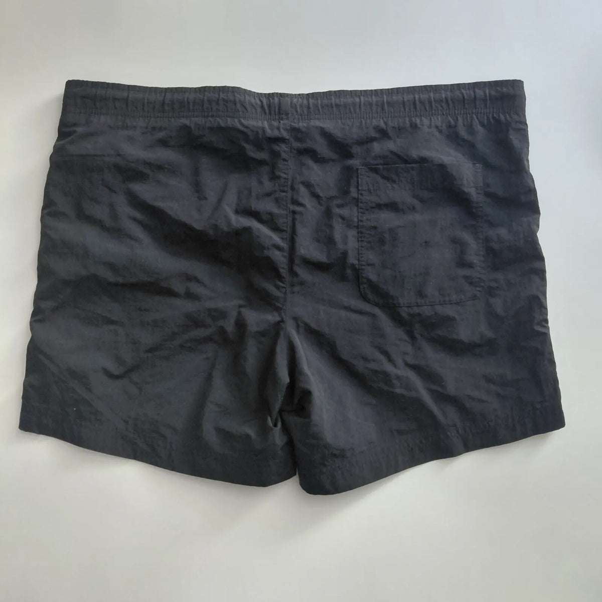 Champion Shorts L Black Logo Elastic Waist Lightweight Athletic