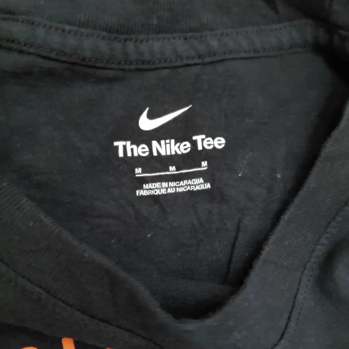 Nike The Nike Tee Crew Neck T Shirt Mens Medium Black Cotton Graphic Logo 2021