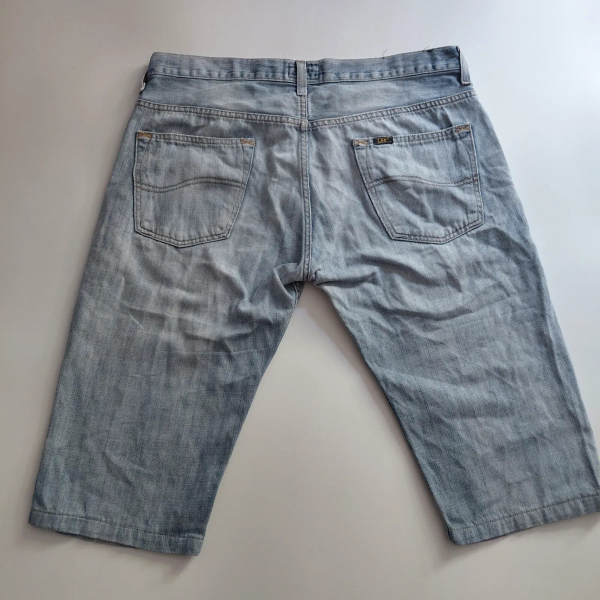 Lee Knox Denim Shorts Mens W34 L36 Light Blue Wash Denim Button Fly Jorts