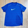 Nike Crew Neck T Shirt Mens Medium Blue Polyester Dri FIT Running Reflective