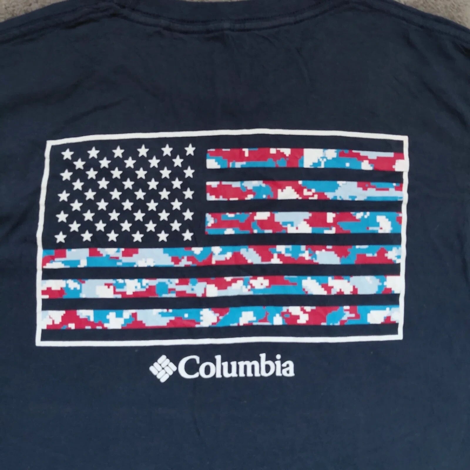 Columbia Crew Neck T Shirt Mens Medium Navy Cotton American Flag Graphic Short