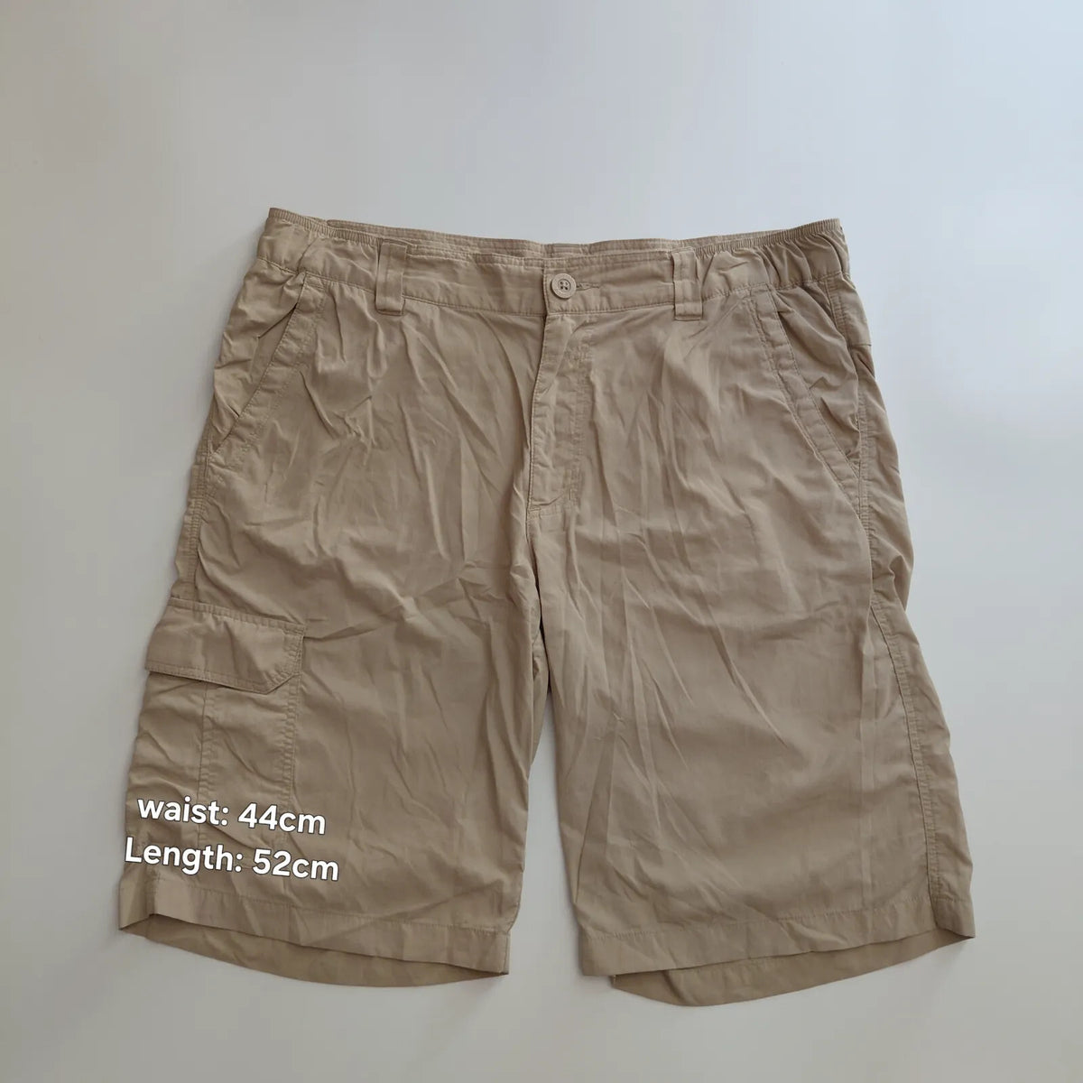Columbia Omni Shade Cargo Shorts Beige Ripstop Nylon Logo Sun Protection Outdoor
