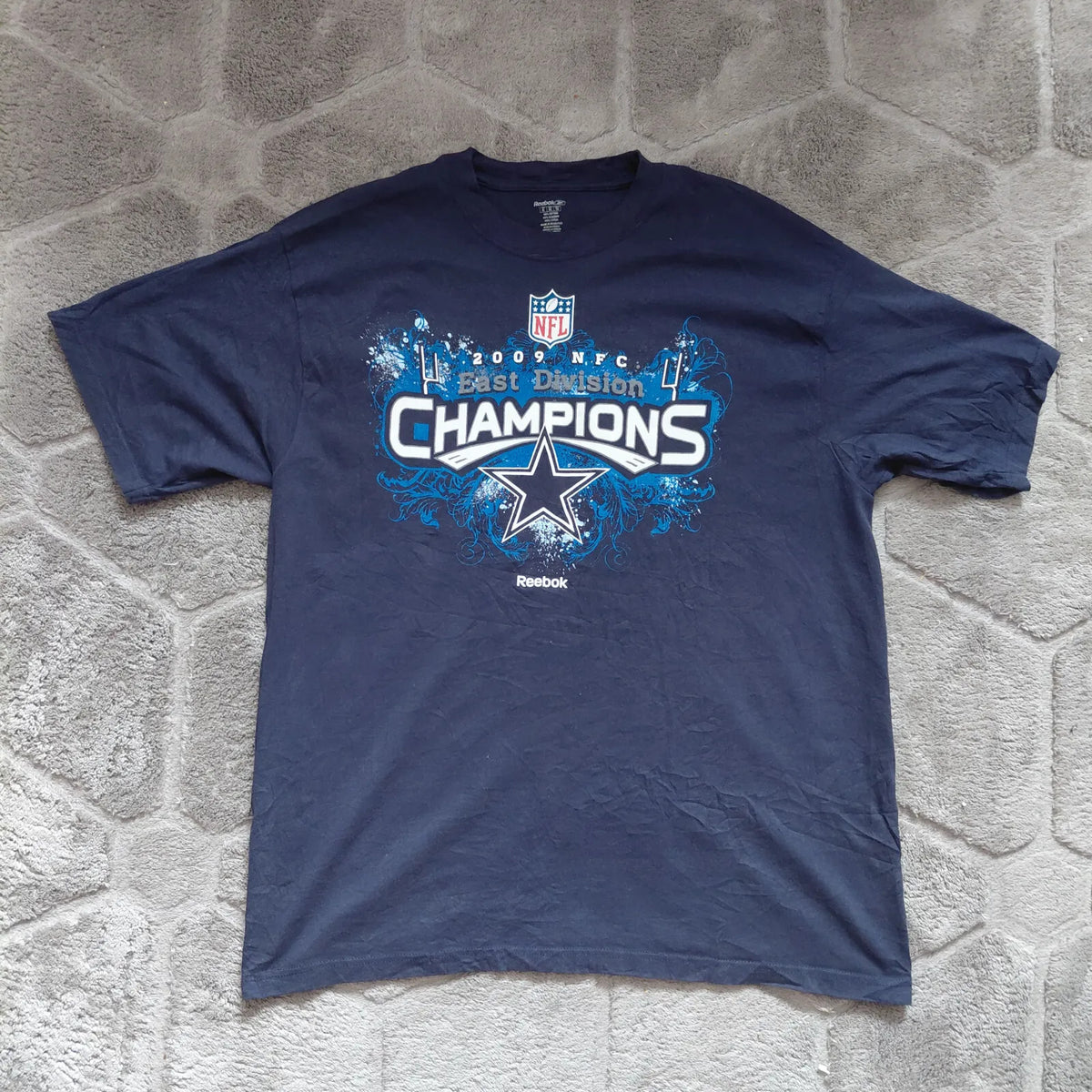 Reebok T Shirt Mens XL Navy Blue Cotton NFL East Division Champions Graphic Logo
