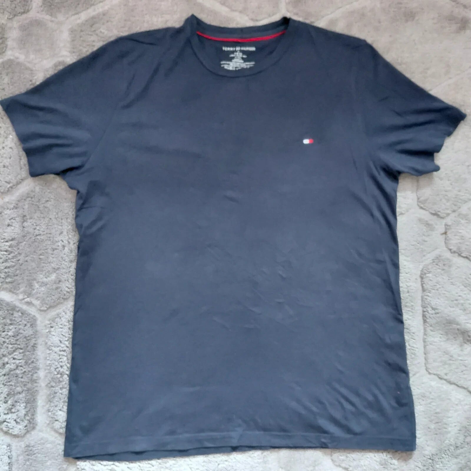 Tommy Hilfiger Men's Navy Logo T Shirt Size Medium